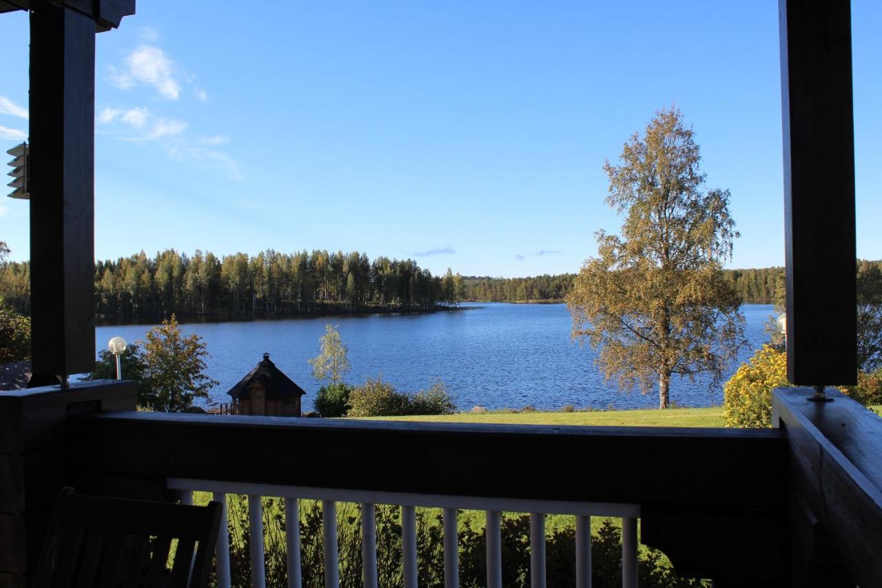 Marjakartano Hussola Karttula Buitenkant foto
