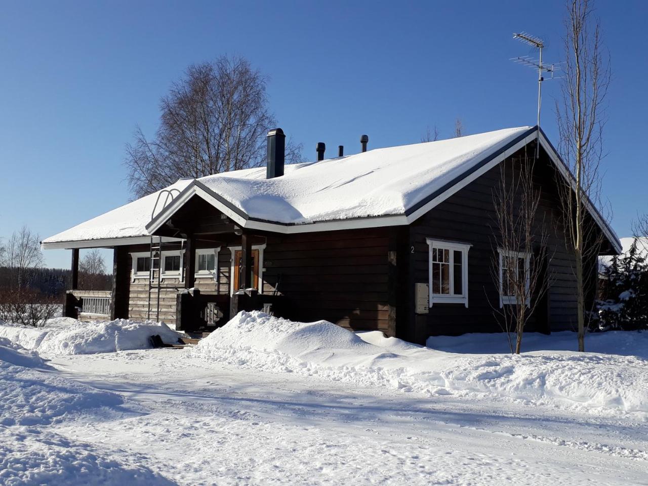 Marjakartano Hussola Karttula Buitenkant foto